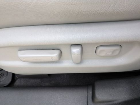 Used 2018 Honda Pilot Elite image 21