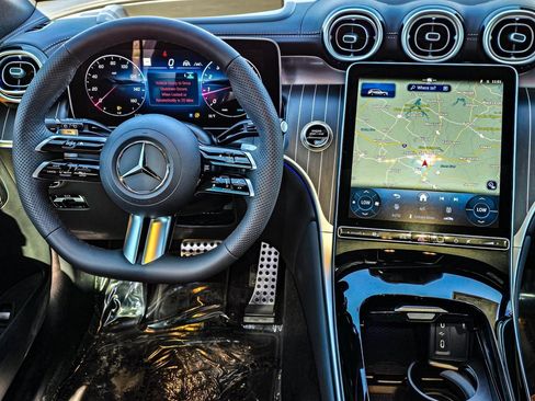 New 2026 Mercedes-Benz GLC 300 4MATIC image 38