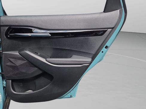 New 2026 Kia Seltos EX FWD image 14