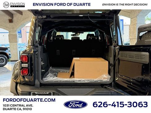 New 2025 Ford Bronco Raptor image 10