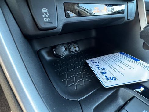 New 2025 Toyota RAV4 LE image 22