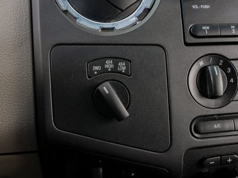 Used 2010 Ford F250 XLT AWD/4WD image 44