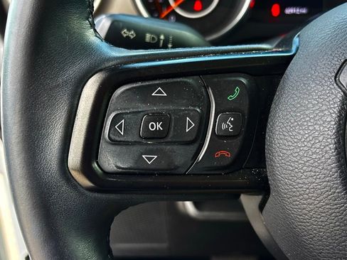 Used 2018 Jeep Wrangler Unlimited Sport S AWD/4WD image 13