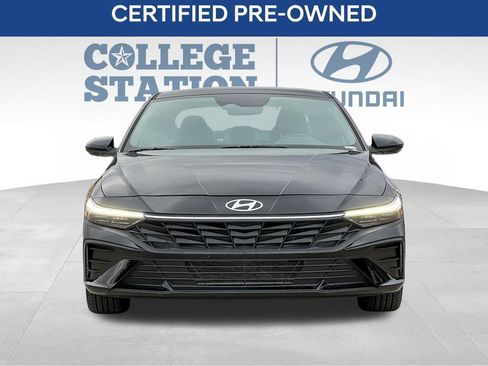 Used 2025 Hyundai Elantra Sport w/ Cargo Package FWD image 4
