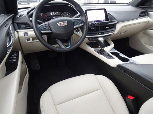Certified 2023 Cadillac CT4 Premium Luxury image 16
