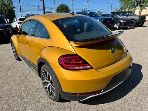 Used 2017 Volkswagen Beetle 1.8T Dune FWD image 3