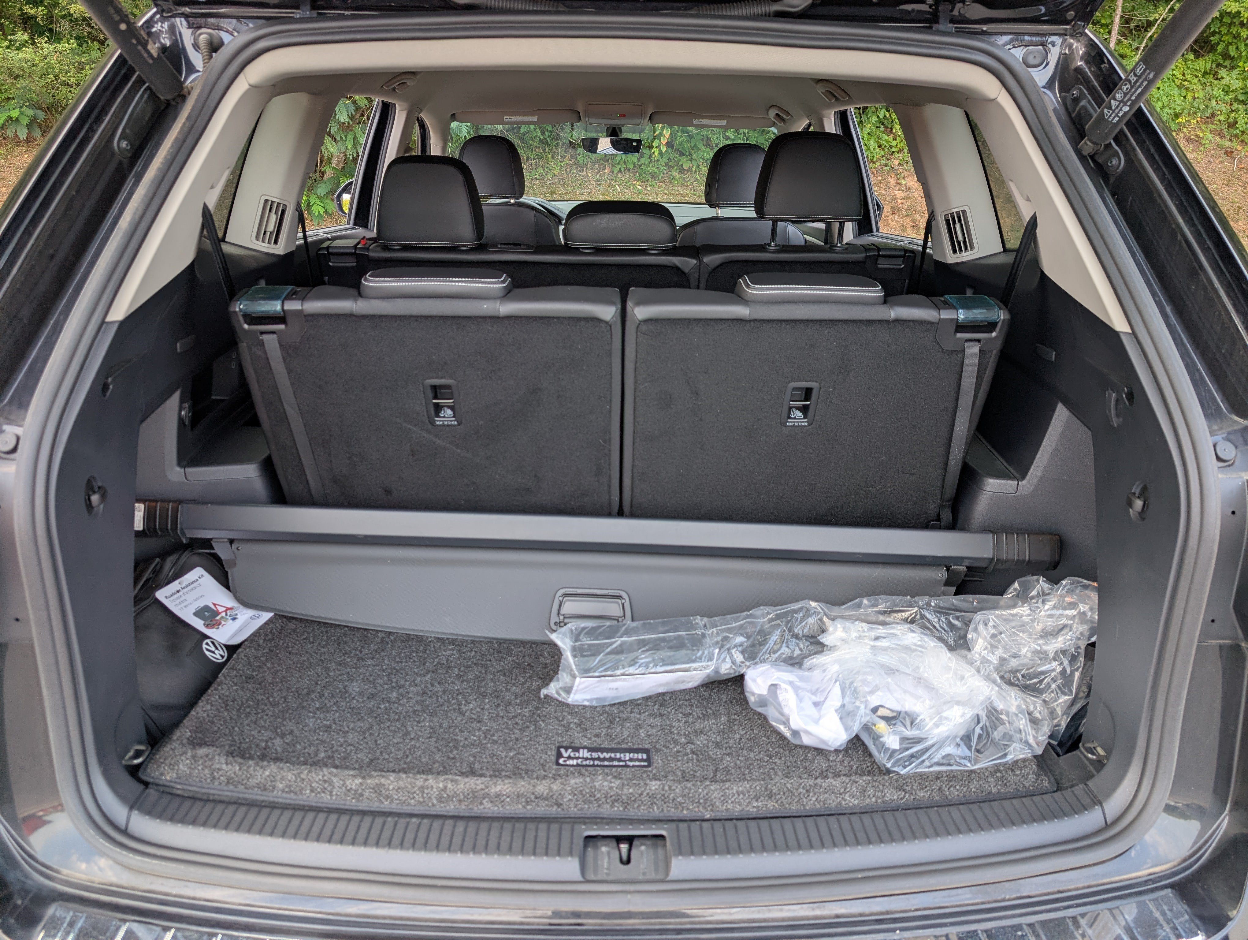 Used 2023 Volkswagen Atlas SE w/ Black Wheel Package FWD image 19