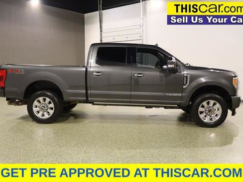 Used 2019 Ford F250 Platinum w/ Platinum Ultimate Package AWD/4WD image 8