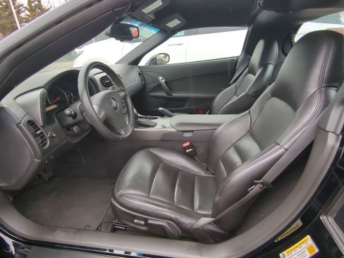 Used 2007 Chevrolet Corvette Coupe image 10