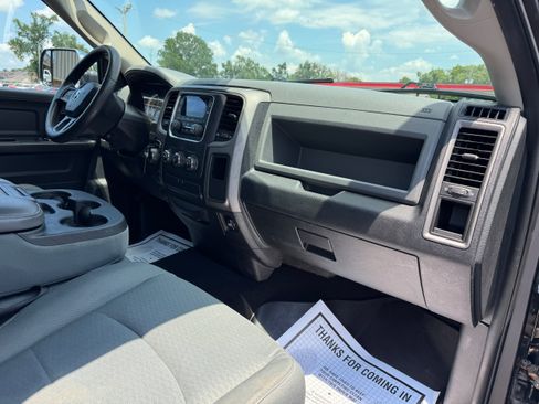 Used 2015 RAM 1500 Express AWD/4WD image 17