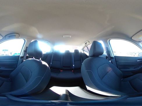 Used 2025 Nissan Altima 2.5 SV image 41