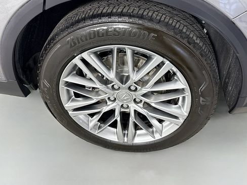 Used 2023 Acura MDX SH-AWD w/ Advance Package image 33