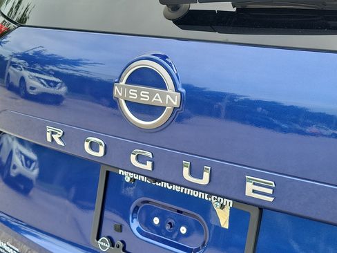 Certified 2022 Nissan Rogue S FWD image 10