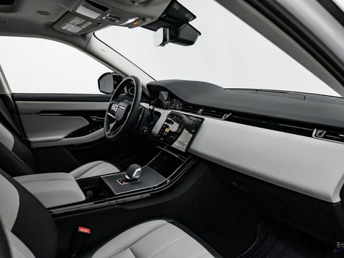 Used 2024 Land Rover Range Rover Evoque Dynamic SE image 40