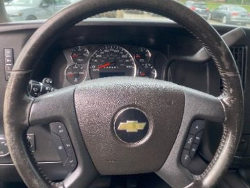 Used 2020 Chevrolet Express 2500 w/ Driver Convenience Package image 19