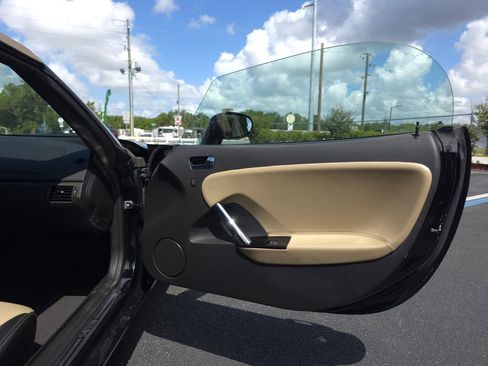 Used 2008 Saturn Sky w/ Premium Trim Package RWD image 13
