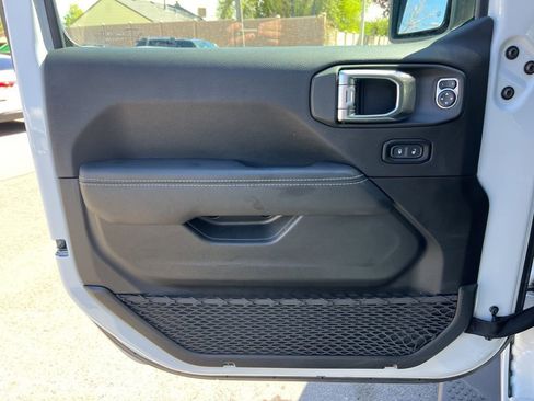 Certified 2023 Jeep Wrangler Unlimited Sahara w/ Cold Weather Group AWD/4WD image 9