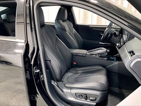 Used 2023 Lexus ES 350 F Sport image 6