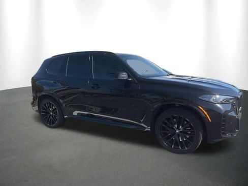 Certified 2025 BMW X5 xDrive40i w/ Executive Package AWD/4WD image 4