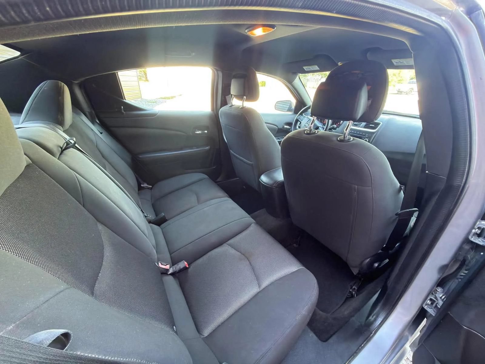 Used 2013 Dodge Avenger SE FWD image 15