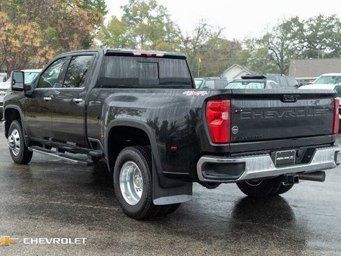 New 2026 Chevrolet Silverado 3500 LTZ w/ LTZ Plus Package image 9