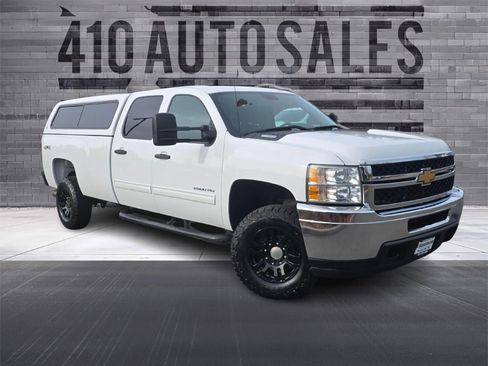 Used 2014 Chevrolet Silverado 2500 LT AWD/4WD image 1