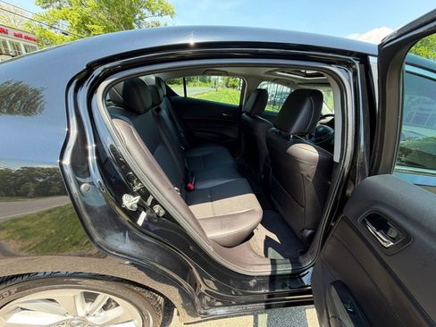 Used 2016 Acura ILX FWD image 16