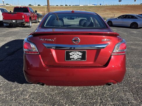 Used 2015 Nissan Altima 3.5 SL image 6