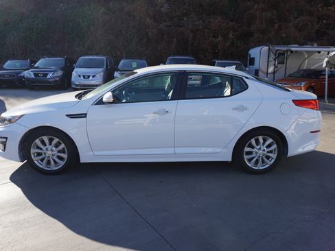 Used 2015 Kia Optima EX image 5