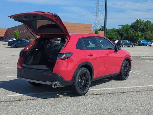 New 2027 Honda HR-V Sport image 2