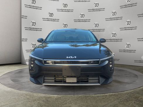 New 2025 Kia K4 EX image 8