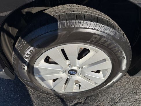 Used 2018 Subaru Outback 2.5i Premium image 25