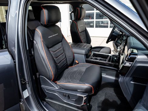 Used 2024 Ford F250 Lariat w/ Lariat Ultimate Package image 30