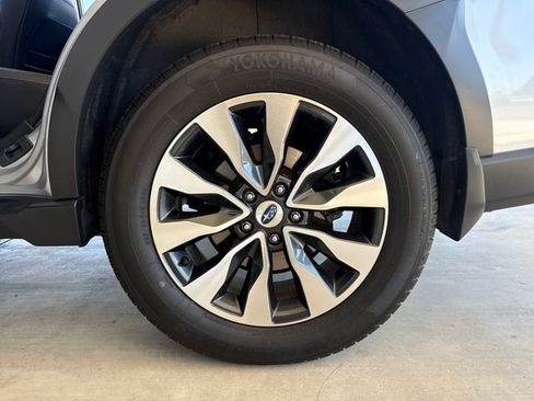 Used 2023 Subaru Outback Limited AWD/4WD image 27
