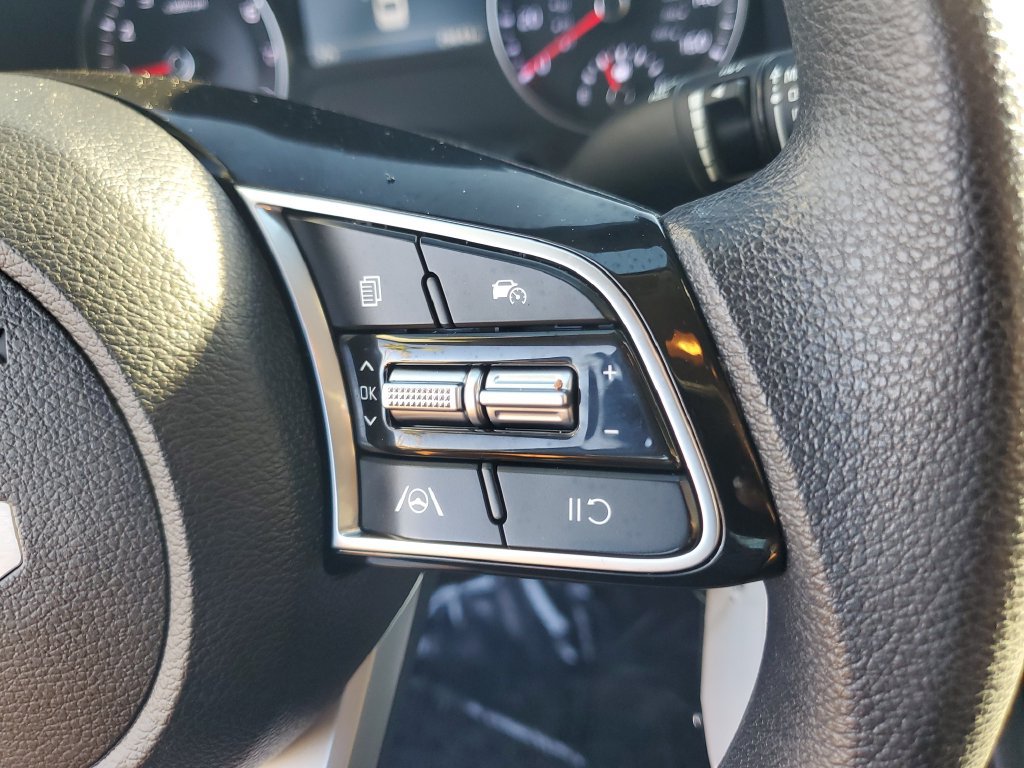 Used 2024 Kia Forte LXS FWD image 23