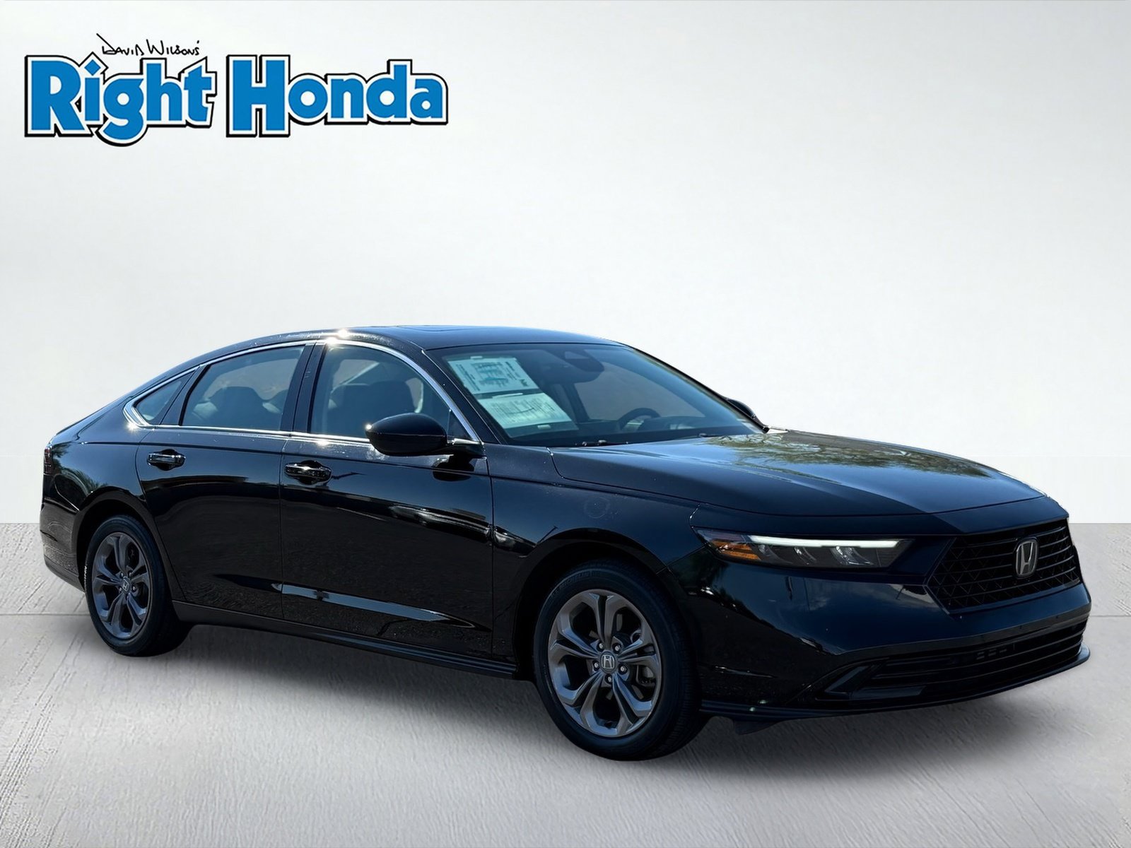 Used 2024 Honda Accord EX image 10