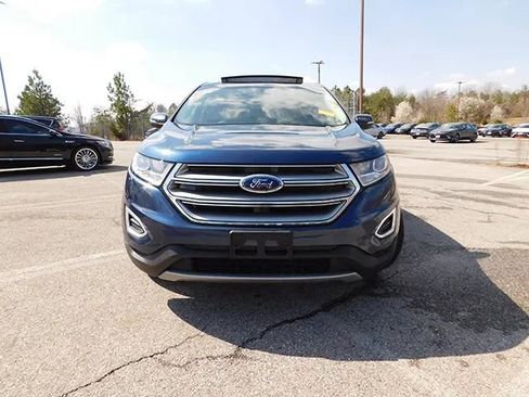 Used 2017 Ford Edge SEL w/ Equipment Group 201A AWD/4WD image 3