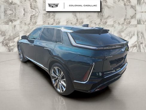 Certified 2026 Cadillac Lyriq Signature Luxury w/ Nappa Leather Package AWD/4WD image 3