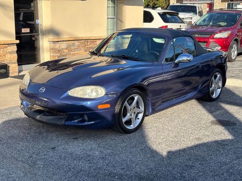Used 2003 MAZDA MX-5 Miata LS image 1