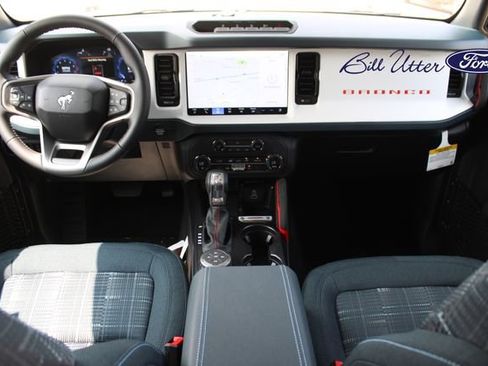 New 2026 Ford Bronco Heritage Edition AWD/4WD image 11