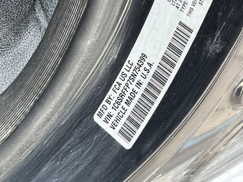 Certified 2025 RAM 1500 Big Horn AWD/4WD image 31