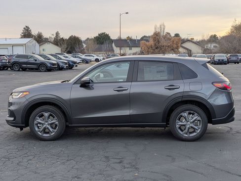 New 2026 Honda HR-V LX image 9
