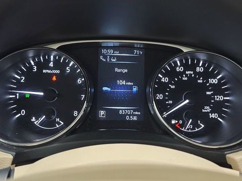 Used 2014 Nissan Rogue SL w/ SL Premium Package AWD/4WD image 18