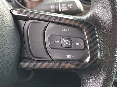 Used 2022 Jeep Wrangler Unlimited Sport image 21