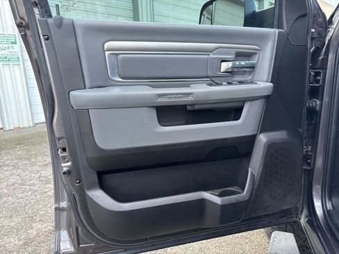 Used 2019 RAM 1500 Big Horn image 28