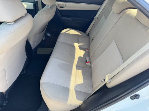 Used 2014 Toyota Corolla LE FWD image 8
