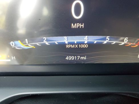Used 2024 Jeep Grand Cherokee Altitude RWD image 28
