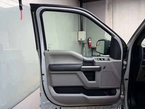 Used 2017 Ford F150 XLT w/ Equipment Group 302A Luxury image 12