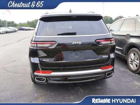 Used 2024 Jeep Grand Cherokee L Summit AWD/4WD image 17
