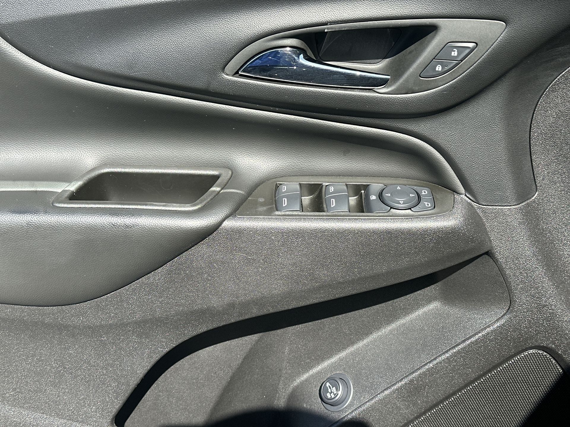 Certified 2024 Chevrolet Equinox LT AWD/4WD image 23